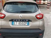 Usata Renault Captur 120 CV (88 kW) 2014 Grigio SUV