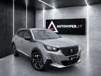 Usata Peugeot 2008 Allure 131 CV (96 kW) 2023 Grigio SUV