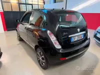 Usata Lancia Ypsilon 60 CV (44 kW) 2007 Nero Utilitaria