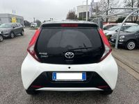 usata Toyota Aygo Connect 1.0 VVT-i 72 CV 5 porte x-clusiv