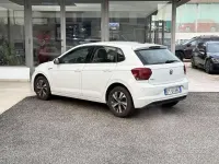 Usata VW Polo 65 CV (47 kW) 2019 Bianco Utilitaria