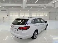 Usata Opel Astra Business 122 CV (89 kW) 2022 Bianco Utilitaria