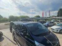 Usata Ford 300 Trend 125 CV (91 kW) 2016 Blu pastello Monovolume