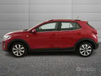 Usata Kia Stonic Style 84 CV (61 kW) 2022 Rosso SUV