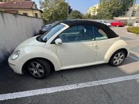 Usata VW New Beetle 105 CV (77 kW) 2007 Bianco Utilitaria