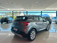 Usata Renault Captur Intens 115 CV (84 kW) 2021 Grigio SUV