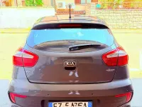 Usata Kia Rio 85 CV (62 kW) 2015 Grigio Berlina