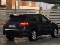 Usata Porsche Cayenne 250 CV (183 kW) 2011 Blu SUV