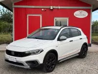 Usata Fiat Tipo Cross 131 CV (96 kW) 2023 Bianco Berlina