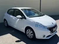 Usata Peugeot 208 Access 82 CV (60 kW) 2012 Bianco Utilitaria