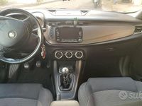 Usata Alfa Romeo Giulietta 105 CV (77 kW) 2015 Berlina