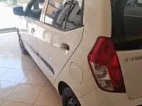 Usata Hyundai i10 69 CV (50 kW) 2010 Bianco Utilitaria