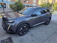 Usata Peugeot 2008 Allure 131 CV (96 kW) 2023 Grigio SUV