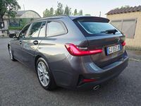 Usata BMW 316 Advantage 122 CV (89 kW) 2022 Mineral grey Station wagon