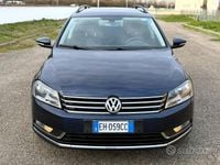 Usata VW Passat 150 CV (110 kW) 2011 Blu Station wagon