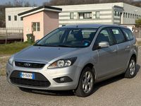 Usata Ford Focus Style 109 CV (80 kW) 2010 Grigio Station wagon
