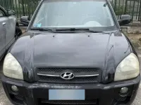 Second-hand Hyundai Tucson 112 CP (82 kW) 2004 Negru SUV