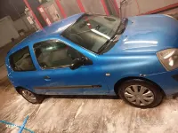 Usata Renault Clio II 75 CV (55 kW) 2004 Bluazzurro Berlina