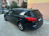 Usata Ford Focus 150 CV (110 kW) 2015 Nero Station wagon