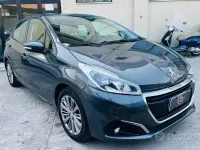Usata Peugeot 208 Allure 82 CV (60 kW) 2016 Grigio Utilitaria