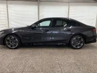Usata BMW 520 M Sport 197 CV (144 kW) 2025 Grigio Berlina