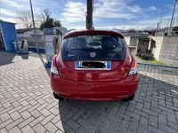 Usata Lancia Ypsilon Gold 69 CV (50 kW) 2018 Utilitaria