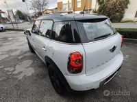 Usado Mini Countryman 111 CV (81 kW) 2016 Blanco SUV