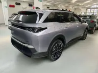 Usata Peugeot 5008 Allure 136 CV (100 kW) 2025 Grigio artense SUV