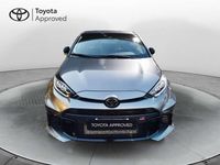 Usata Toyota Yaris 280 CV (205 kW) 2024 Grigio Utilitaria