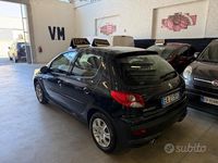 Usata Peugeot 206 60 CV (44 kW) 2010 Nero Berlina