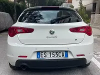 Usata Alfa Romeo Giulietta 120 CV (88 kW) 2011 Bianco Utilitaria