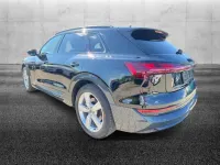 Usata Audi e-tron 158 kW (215 CV) 2022 Nero SUV