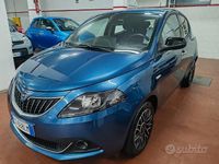Usata Lancia Ypsilon Gold 69 CV (50 kW) 2023 Blu Utilitaria