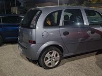 Usata Opel Meriva 90 CV (66 kW) 2009 Grigio Monovolume