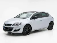 Usata Opel Astra Cosmo 140 CV (102 kW) 2015 Bianco Berlina