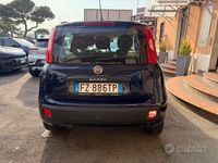Usata Fiat Panda Lounge 69 CV (50 kW) 2019 Blu Utilitaria
