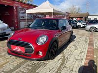 Usata Mini ONE 102 CV (75 kW) 2017 Rosso Utilitaria