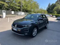 Usata VW T-Roc Advance 150 CV (110 kW) 2019 Grigio SUV