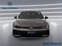 Usata VW Passat R-line 150 CV (110 kW) 2024 Diabasgrau metallic Station wagon