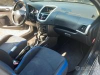 Usata Peugeot 206 60 CV (44 kW) 2012 Grigio Berlina