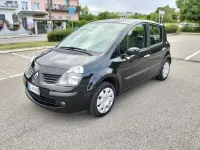 Usata Renault Modus 75 CV (55 kW) 2006 Nero Monovolume