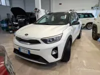 Usata Kia Stonic 116 CV (85 kW) 2020 Bianco SUV