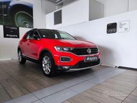 Usata VW T-Roc Sport 150 CV (110 kW) 2022 Rosso SUV