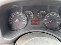 Usata Fiat Punto 69 CV (50 kW) 2006 Grigio Utilitaria