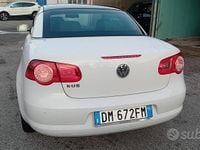 Usata VW Eos 122 CV (89 kW) 2008 Bianco Cabrio