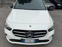 Usata Mercedes B180 116 CV (85 kW) 2019 Bianco Utilitaria