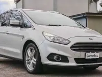 Usata Ford S-MAX Business Edition 150 CV (110 kW) 2018 Argento Monovolume