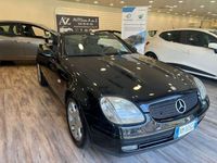 Usata Mercedes SLK200 197 CV (144 kW) 2000 Nero Cabrio