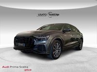 Usata Audi Q8 Sport 231 CV (169 kW) 2021 Grigio daytona perla SUV