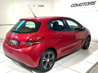 Usata Peugeot 208 Allure 82 CV (60 kW) 2017 Rosso Utilitaria